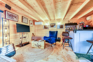 Photo 19- click for photo gallery